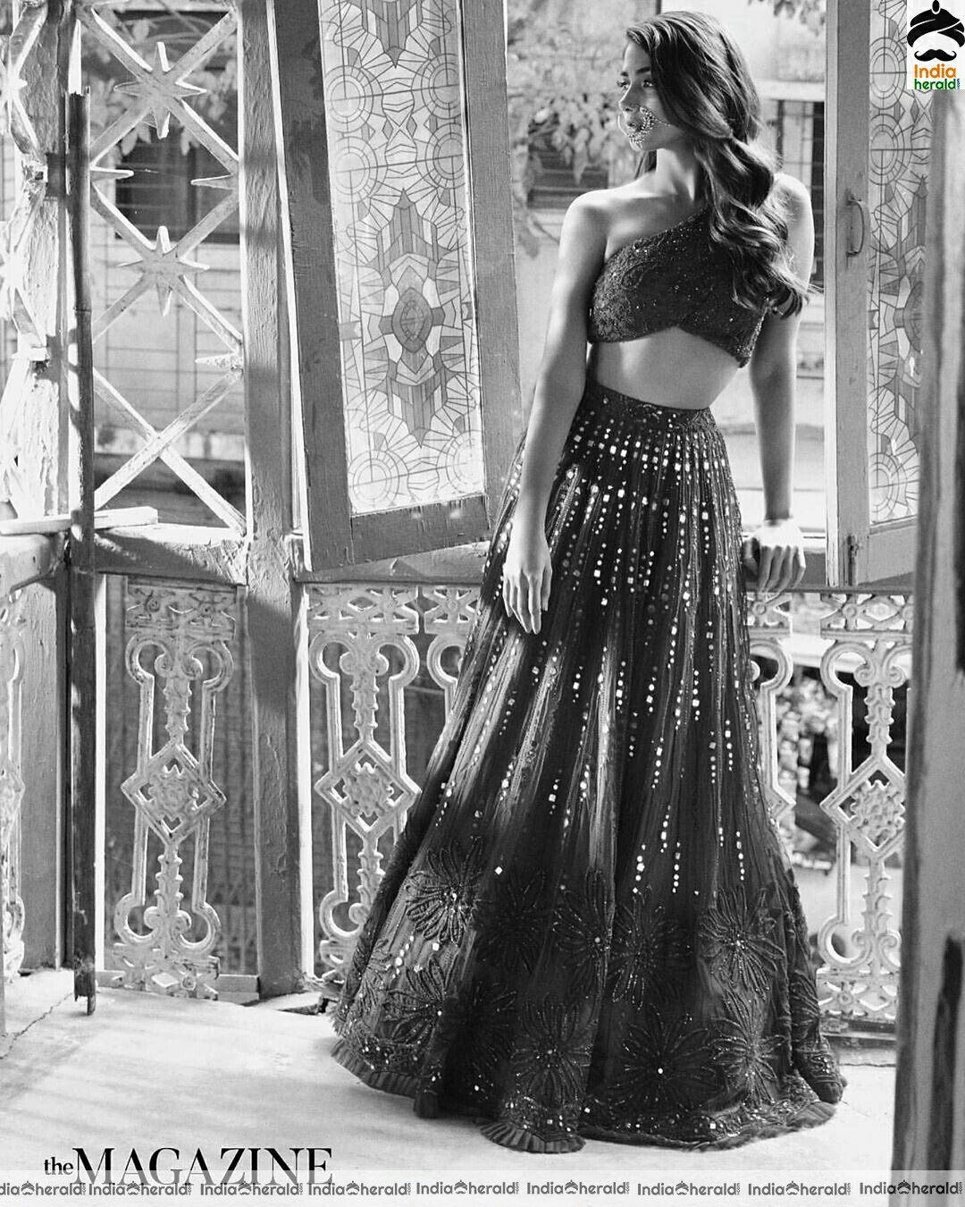 Pooja Hegde Hot Compilation Stills