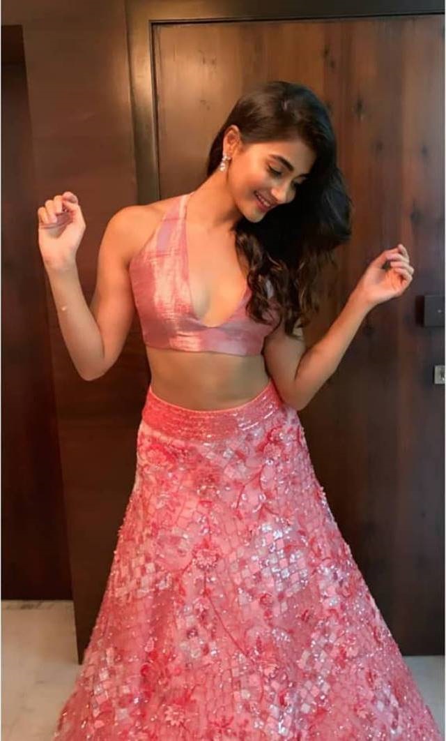 Pooja Hegde Hot Exposing Sexy Show At Lakme Fashion Event