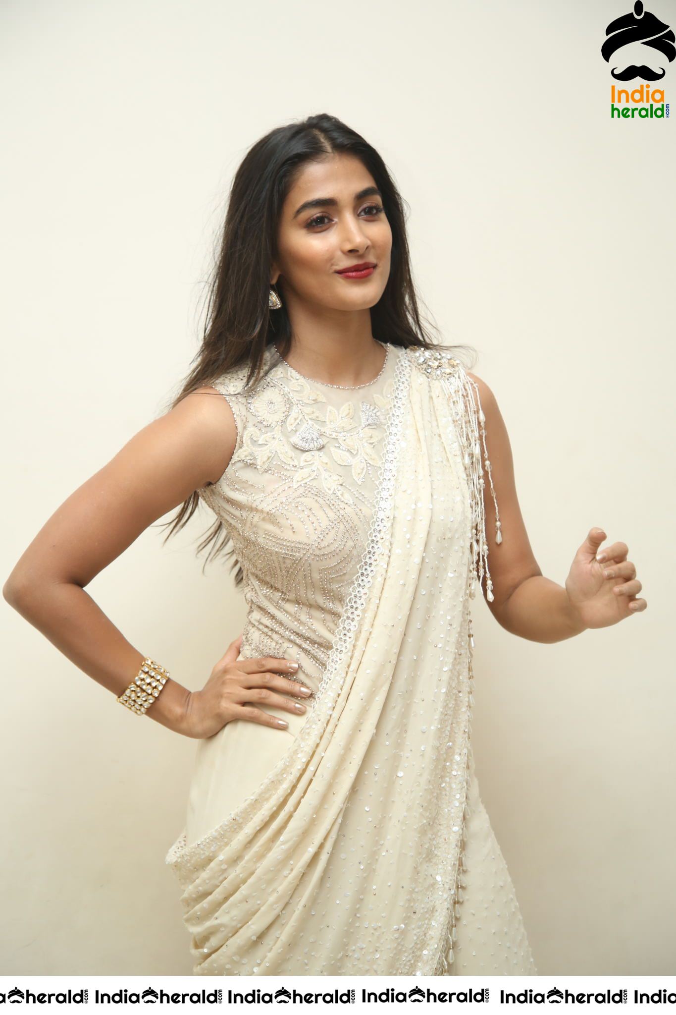 Pooja Hegde Looking Tempting and Cute in This Costume Set 2