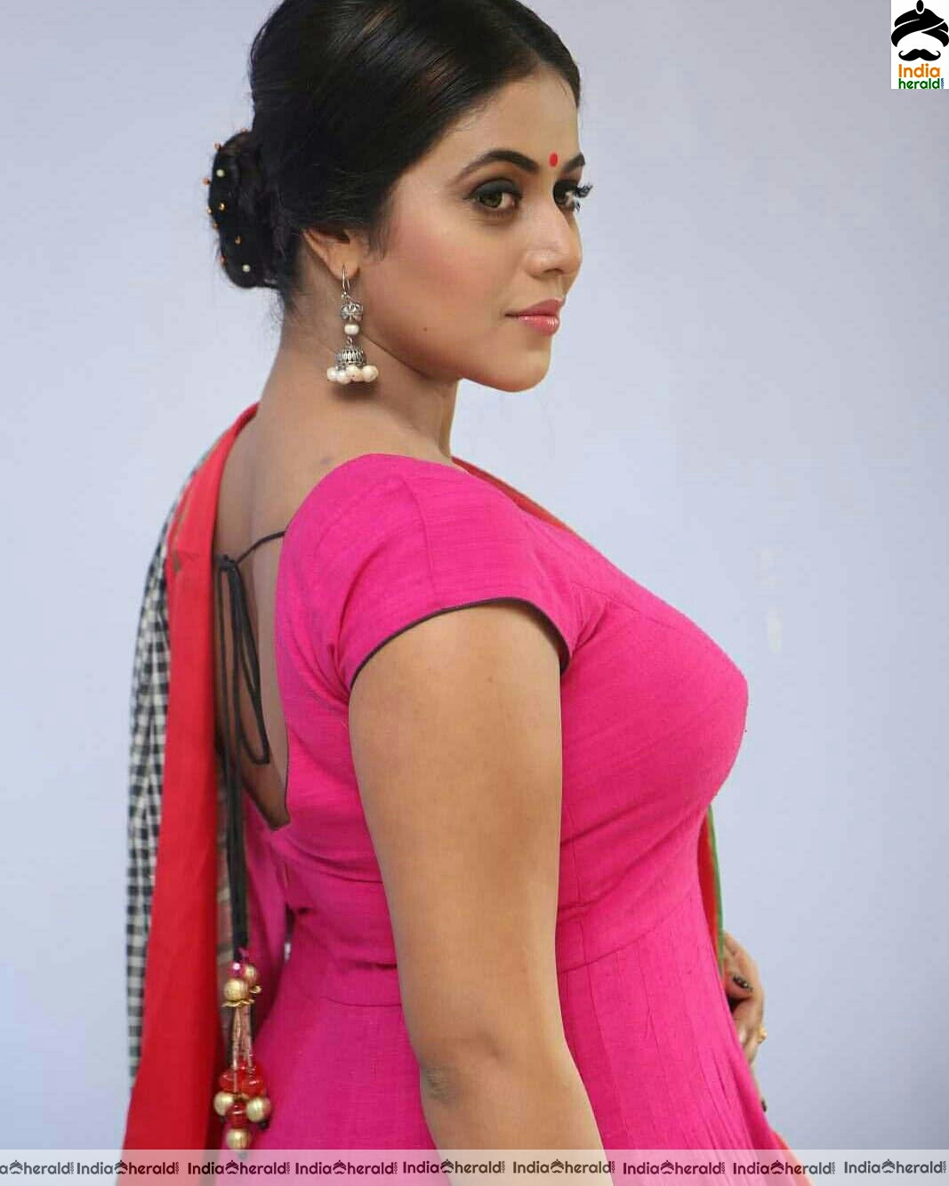 Poorna Hot Pink Dress Stills