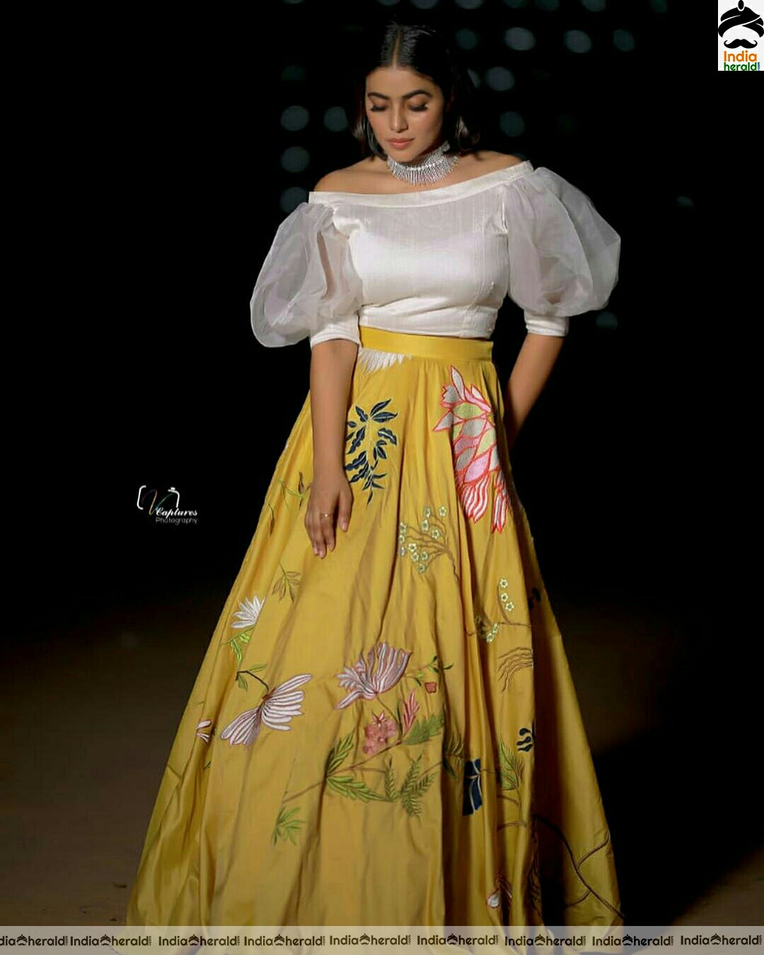 Poorna Latest Cute and Hot Photoshoot Stills