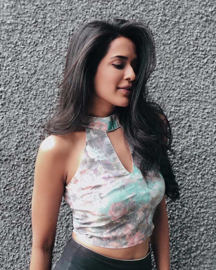 Pradaini Surva latest HD pics