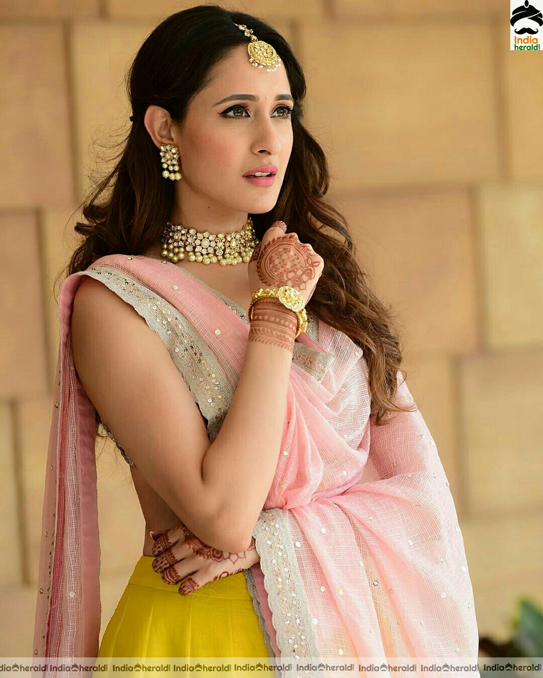 Pragya Jaiswal latest Cute Stills