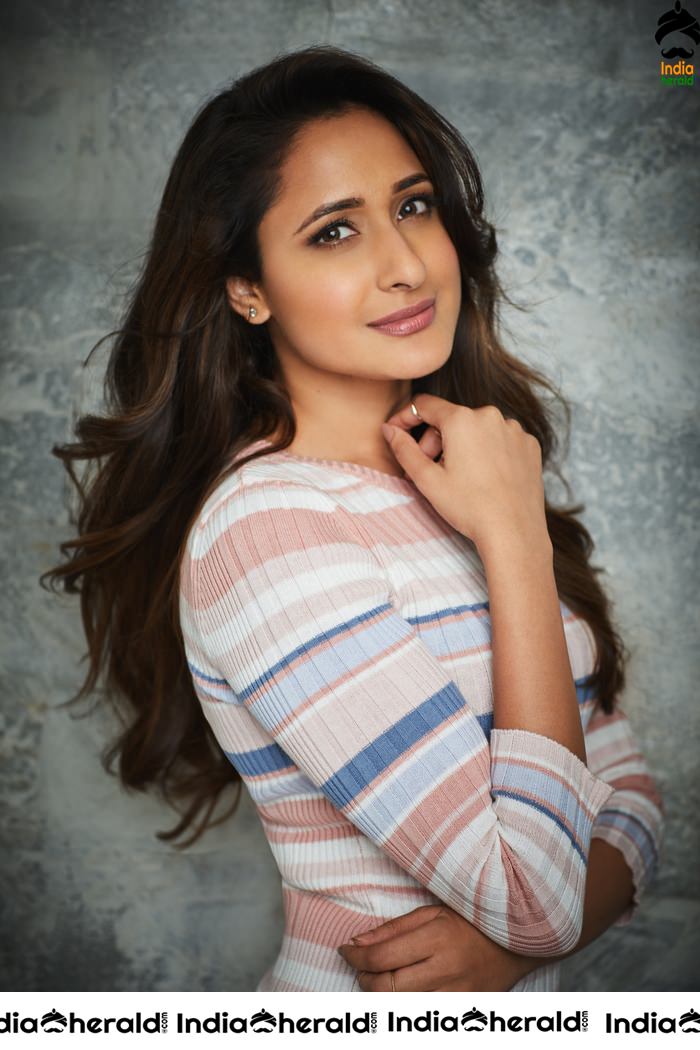 Pragya Jaiswal Latest Hot Photoshoot Clicks