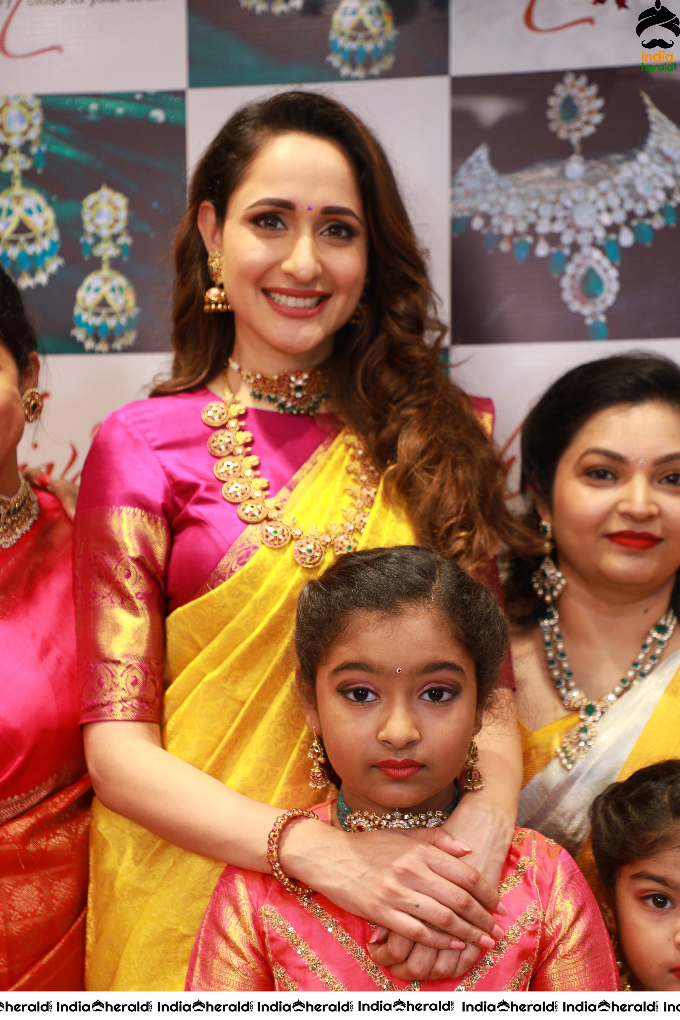 Pragya Jaiswal Solo HD Shots at Jewellery Shop Opening Set 2