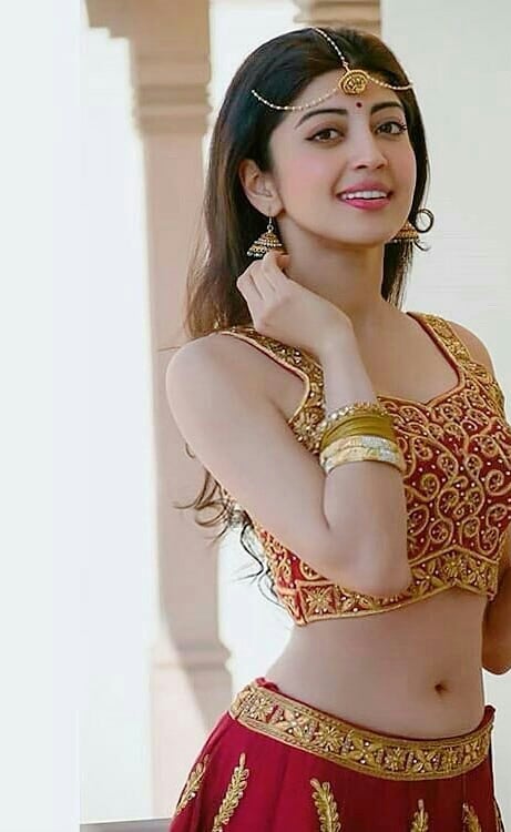 Pranitha Hot Compilation Photo Stills