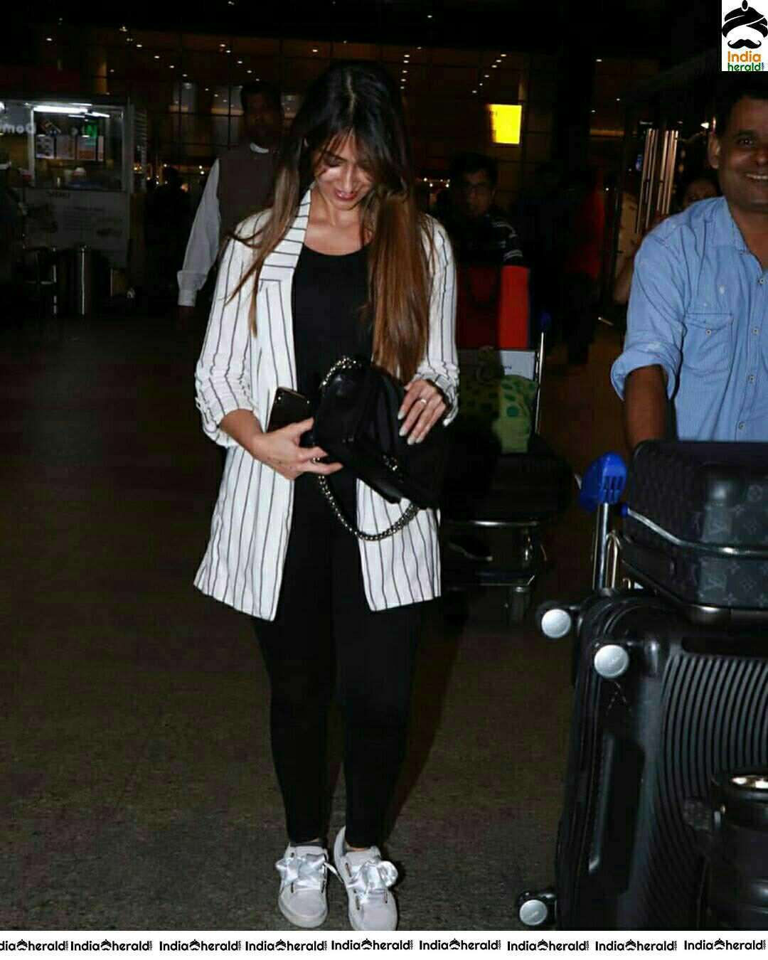 Pretty Ileana Clicked In Delhi Airport