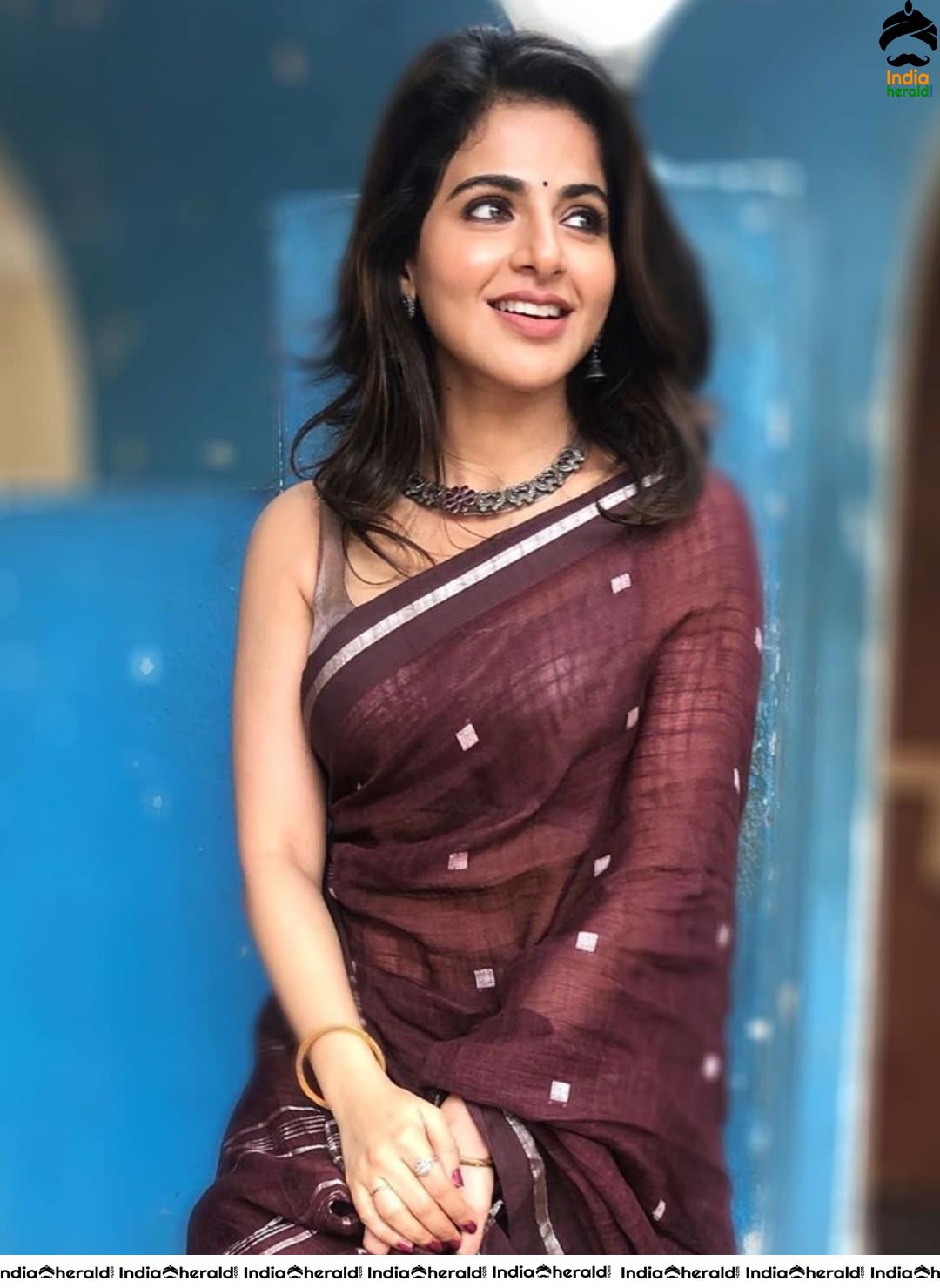 Pretty Iswarya Menon in Naan Sirithaal