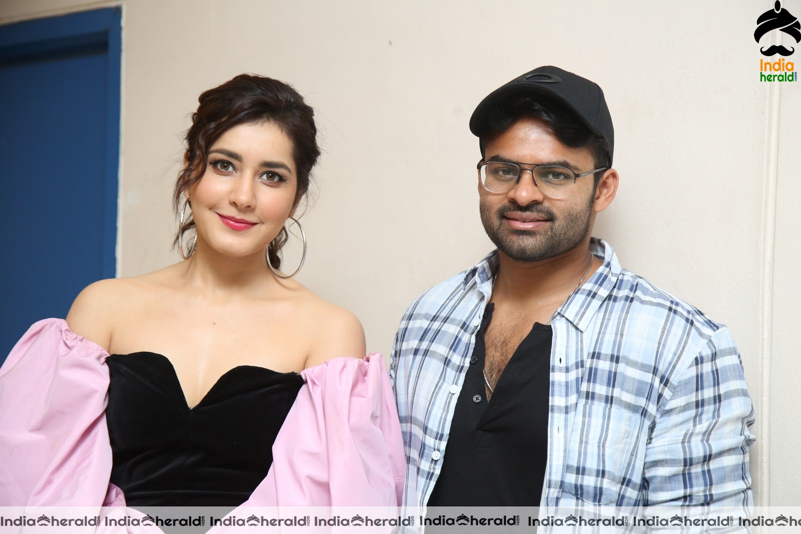 Pretty Raashi Khanna Latest Photos along with Sai Dharam Set 2