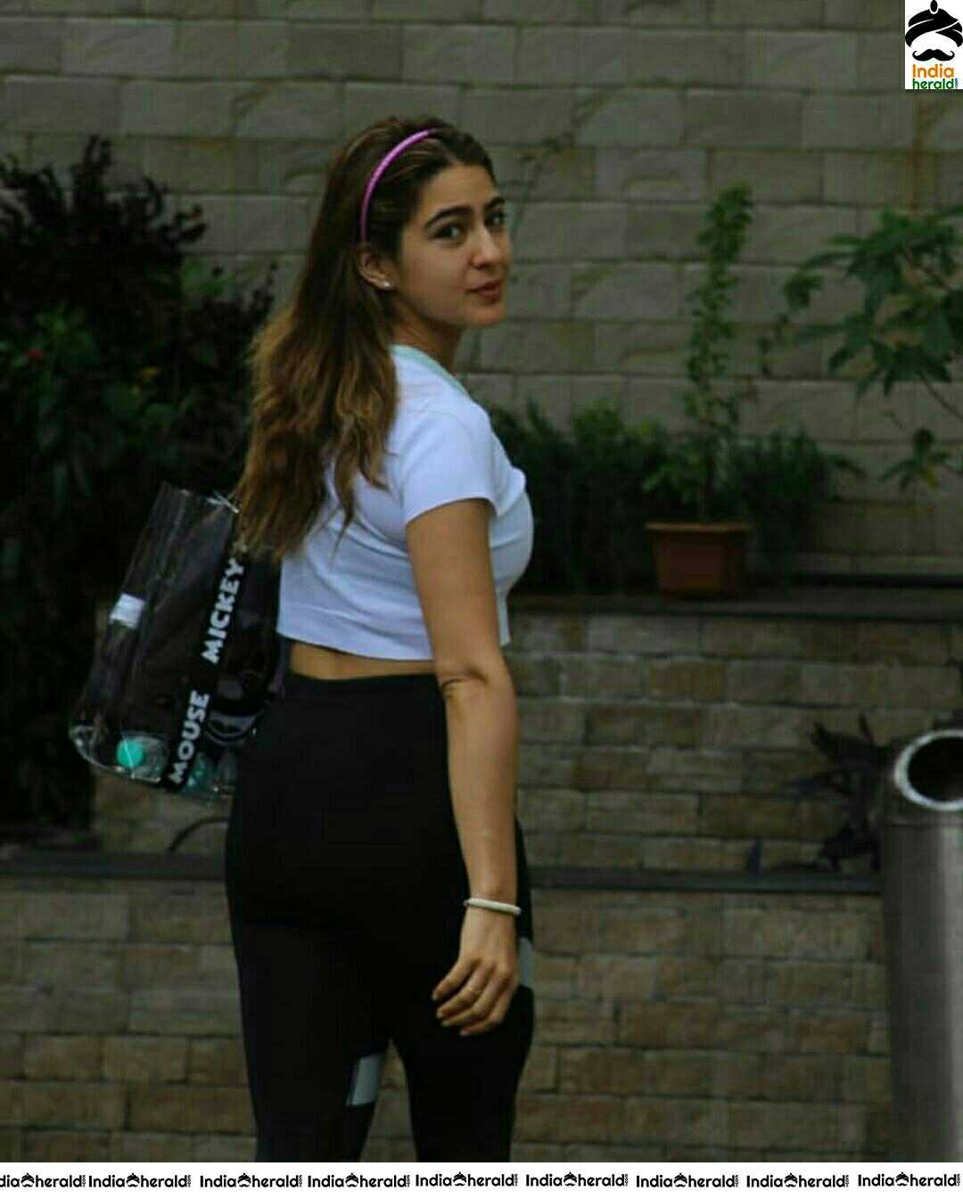 Pretty Sara Ali Khan Spotted In The City