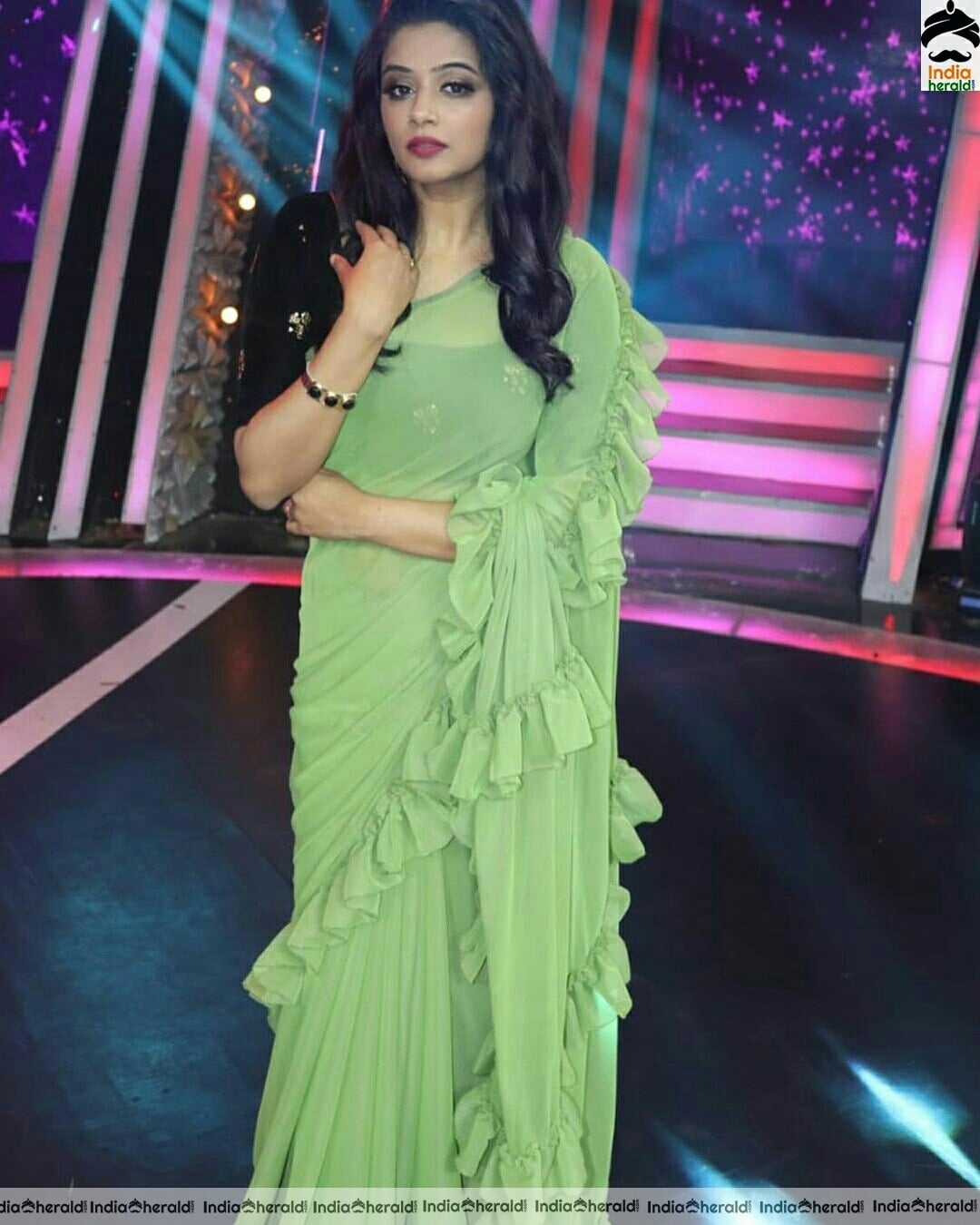 Priya Mani Cute Green Saree Stills
