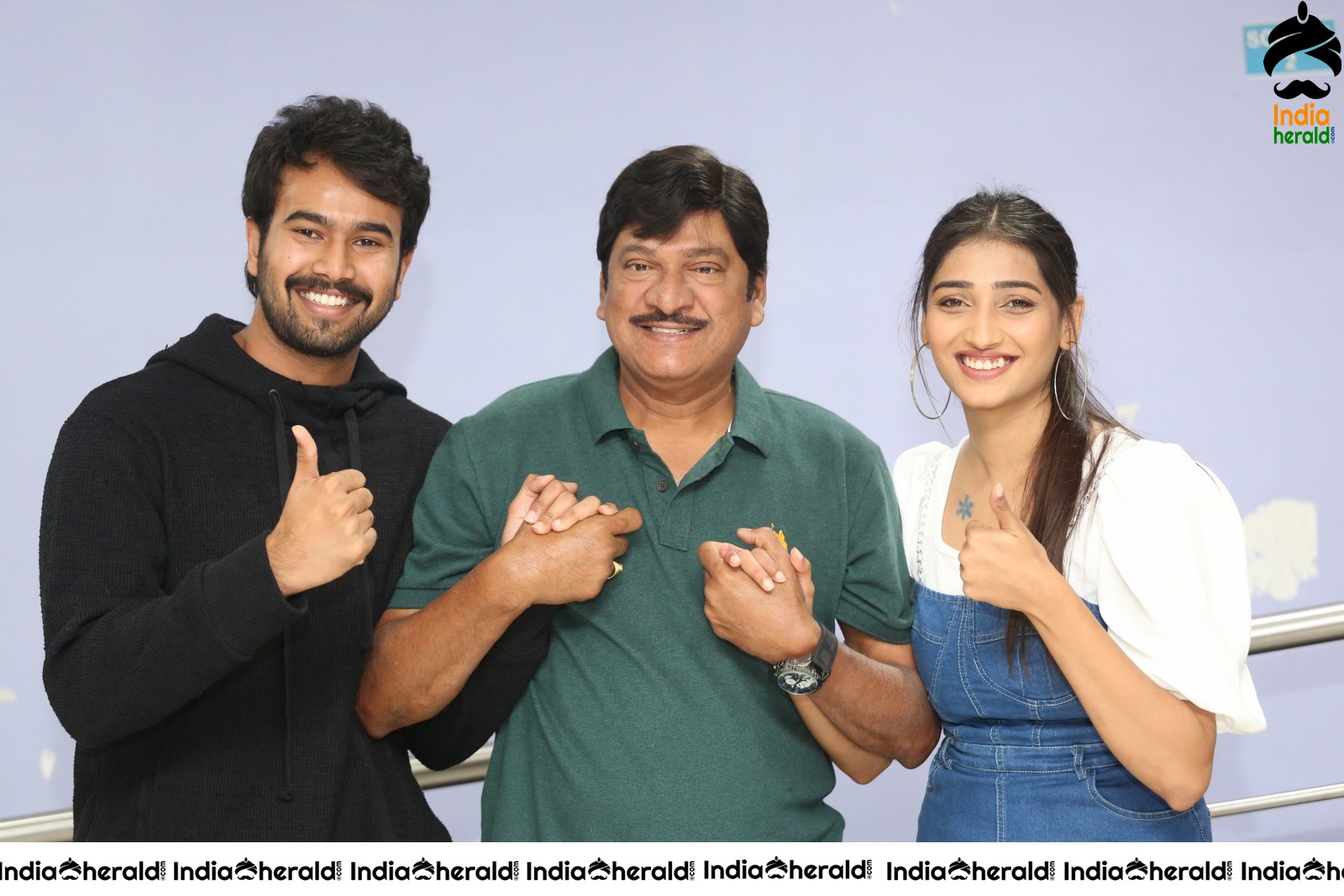 Priya Vadlamani and Rahul Vijay poses with Senior Actor Rajendra Prasad Set 2