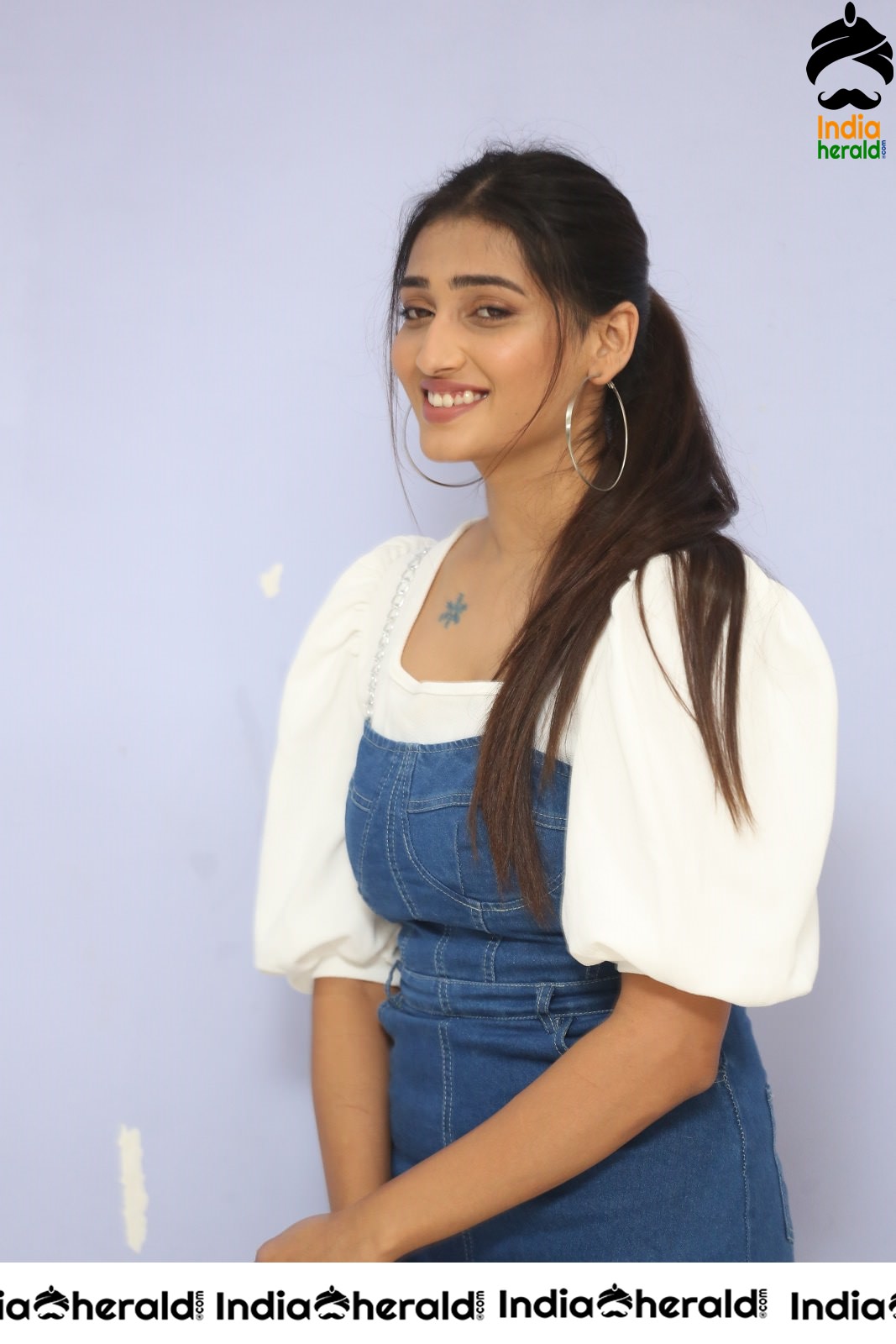 Priya Vadlamani Looking Pretty in these Clicks Set 2