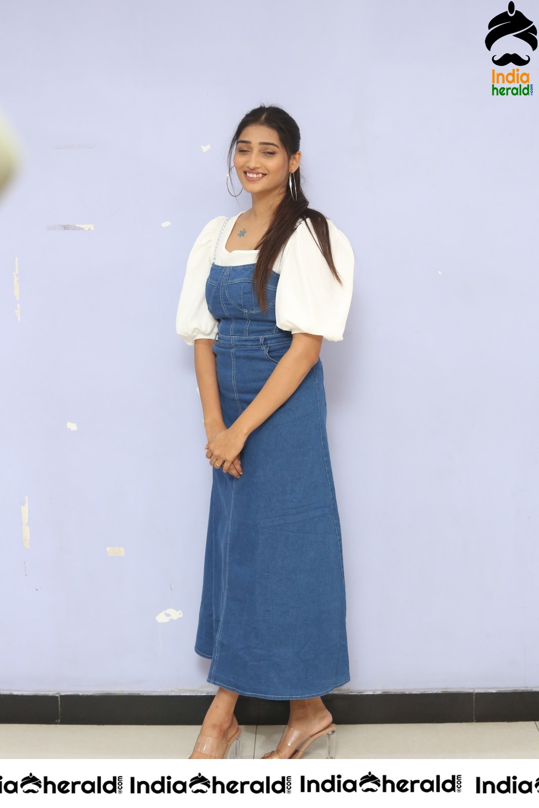 Priya Vadlamani Looking Pretty in these Clicks Set 2