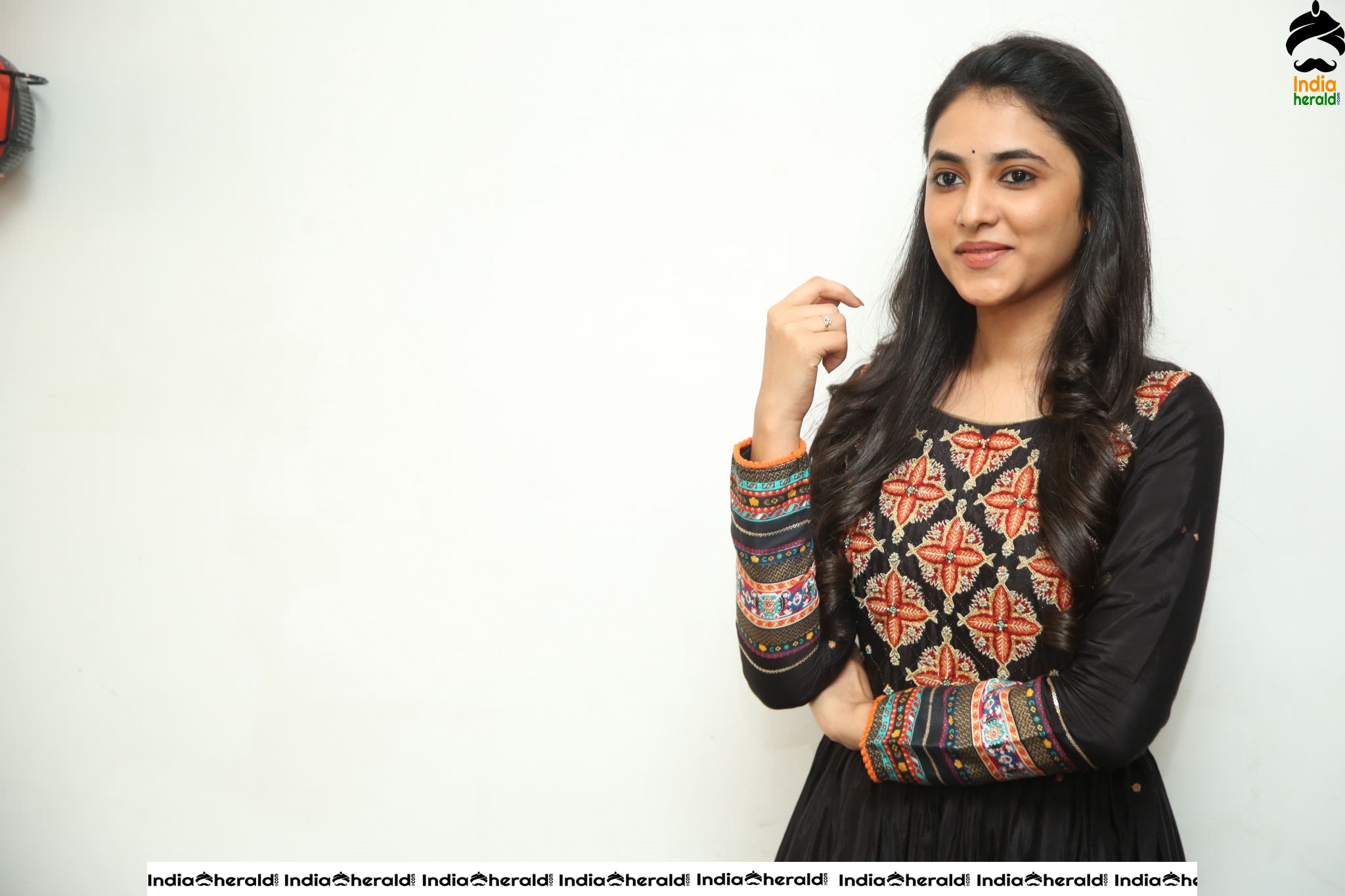 Priyanka Arul Mohan Slaying it in Black during media interaction Set 1