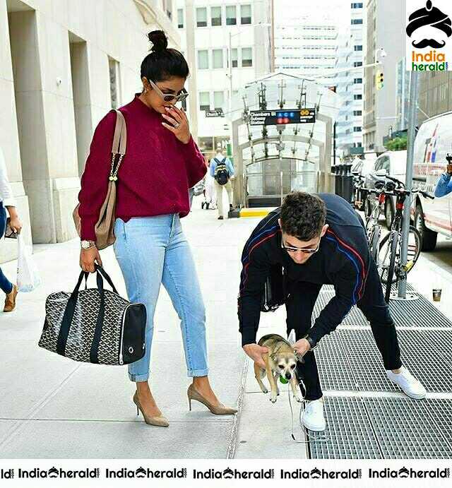 Priyanka Chopra And Nick Jonas Looking Cute In New York City
