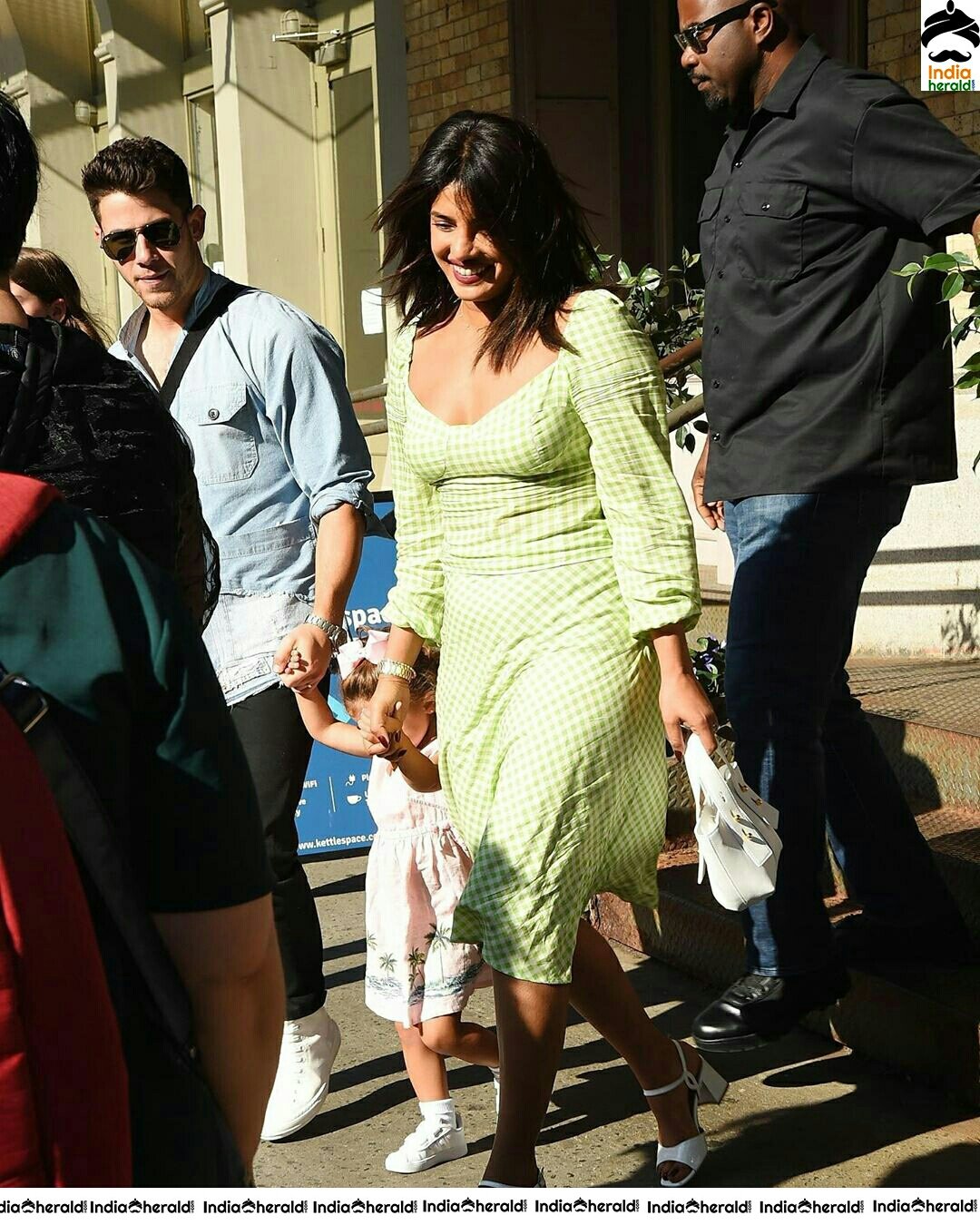 Priyanka Chopra And Nick Jonas Looking Great Together In NYC Set 4