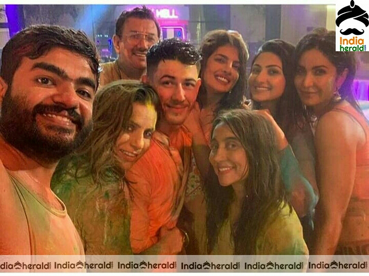 Priyanka Chopra Celebrates Holy With Her Husband And Other Celebraties