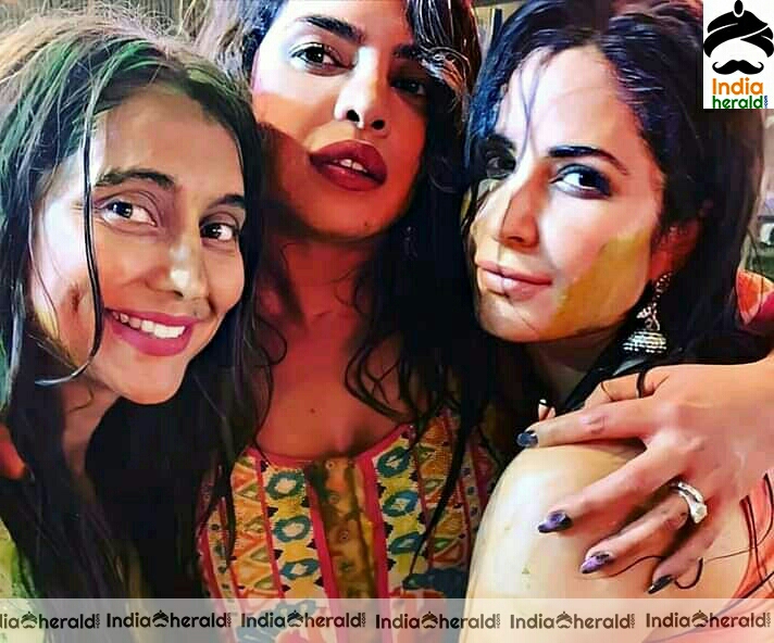 Priyanka Chopra Celebrates Holy With Her Husband And Other Celebraties