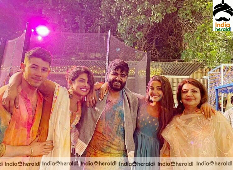 Priyanka Chopra Celebrates Holy With Her Husband And Other Celebraties