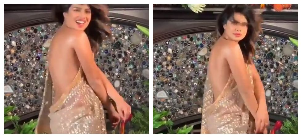 Priyanka Chopra Flaunting Her Sexy Back In A Golden Saree