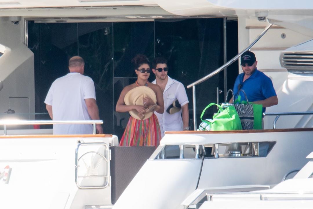 Priyanka Chopra Hot In A Cruise Vacation