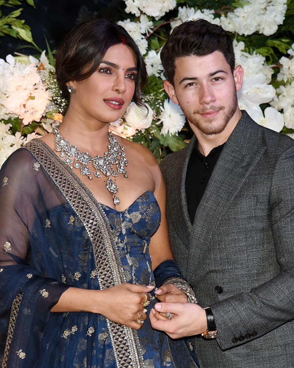 Priyanka Chopra Hot With Husband Nick At A Wedding Event