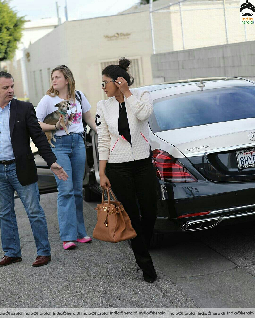 Priyanka chopra Looking Gracious in Winter Cloth While Spotted Outside New York City set 1