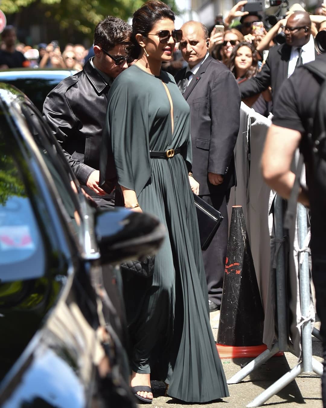 Priyanka Chopra Looking Resplendent In A Cleavage Revealing Dress