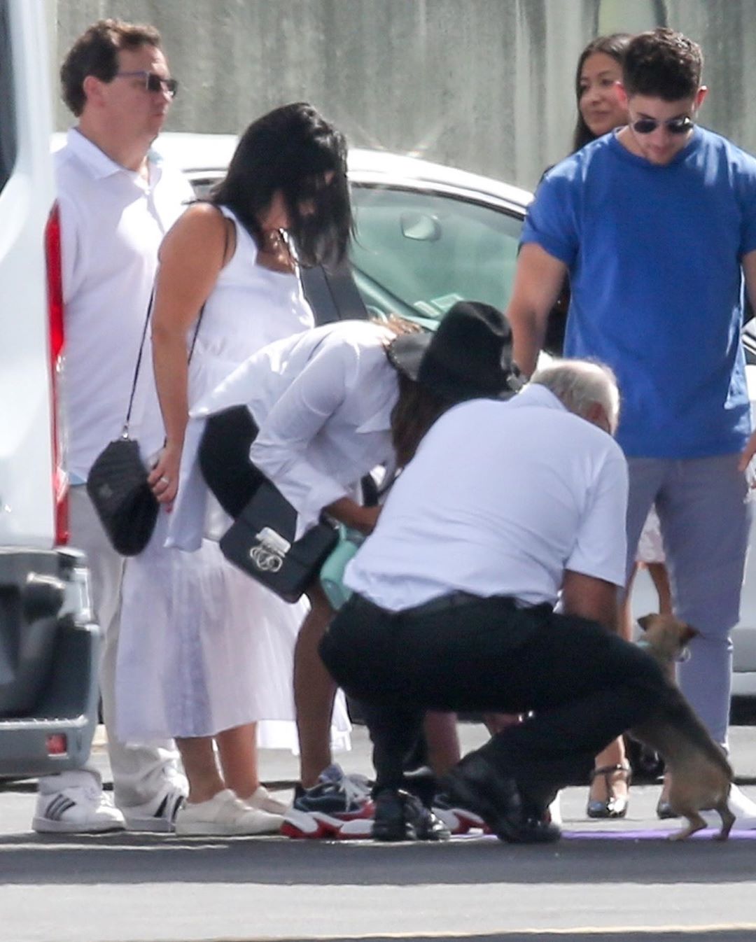 Priyanka Chopra Oozing Sex Appeal At Airport Set 2