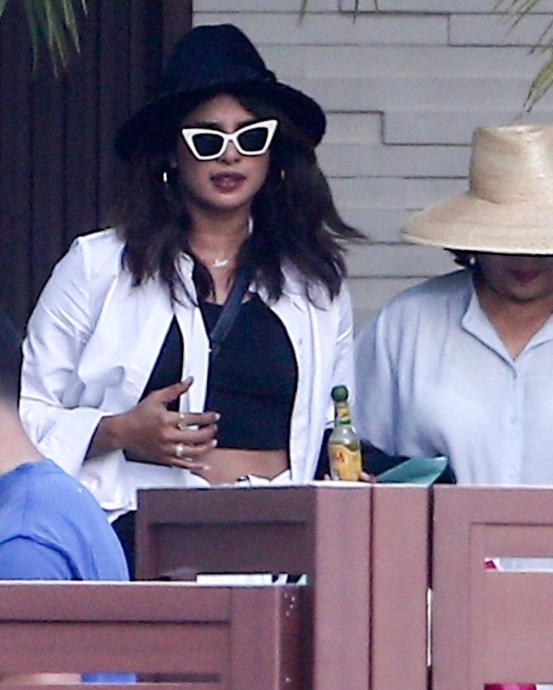 Priyanka Chopra Oozing Sex Appeal At Airport Set 2