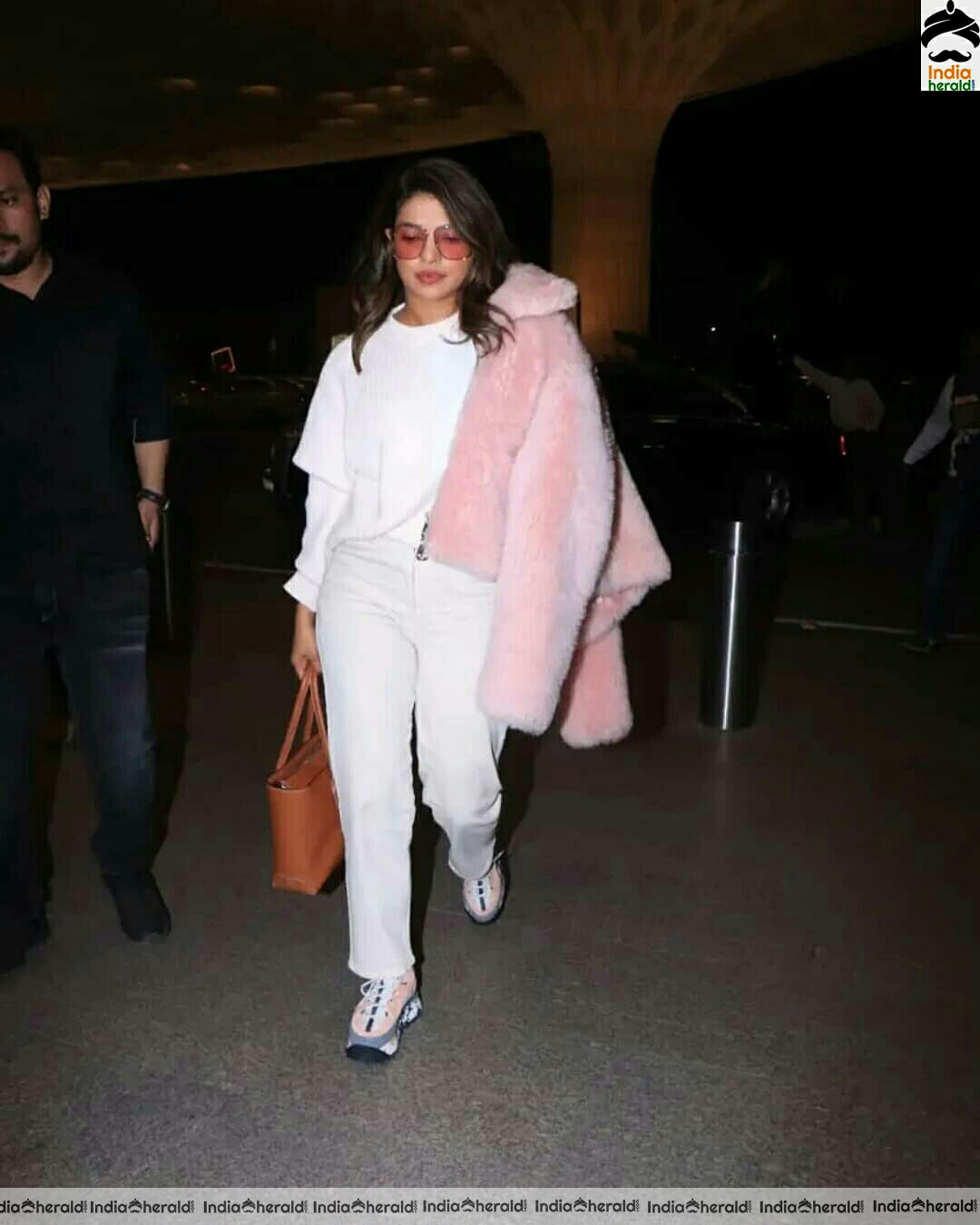 Priyanka Chopra Spotted Outside Mumbai Airport Stills