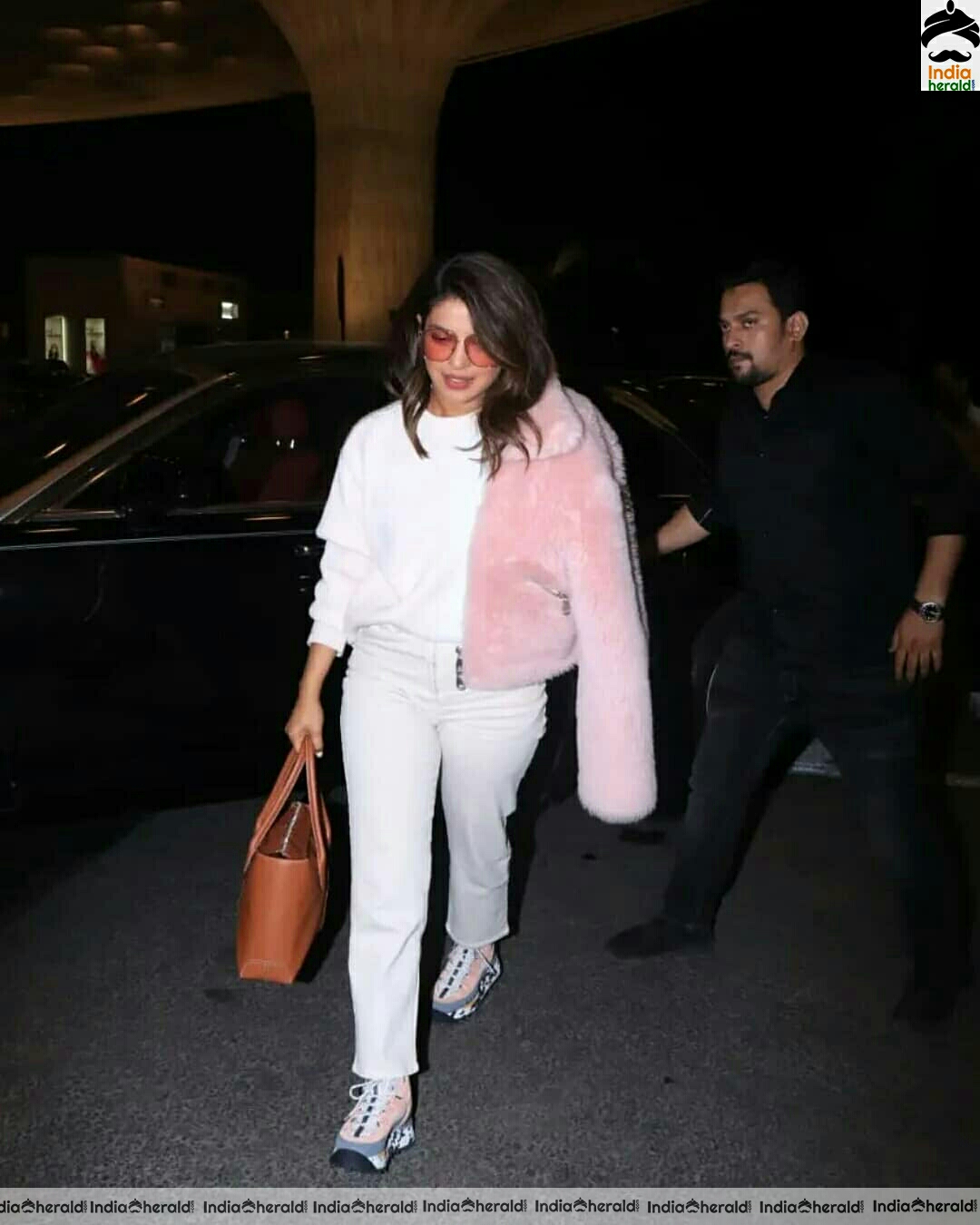 Priyanka Chopra Spotted Outside Mumbai Airport Stills