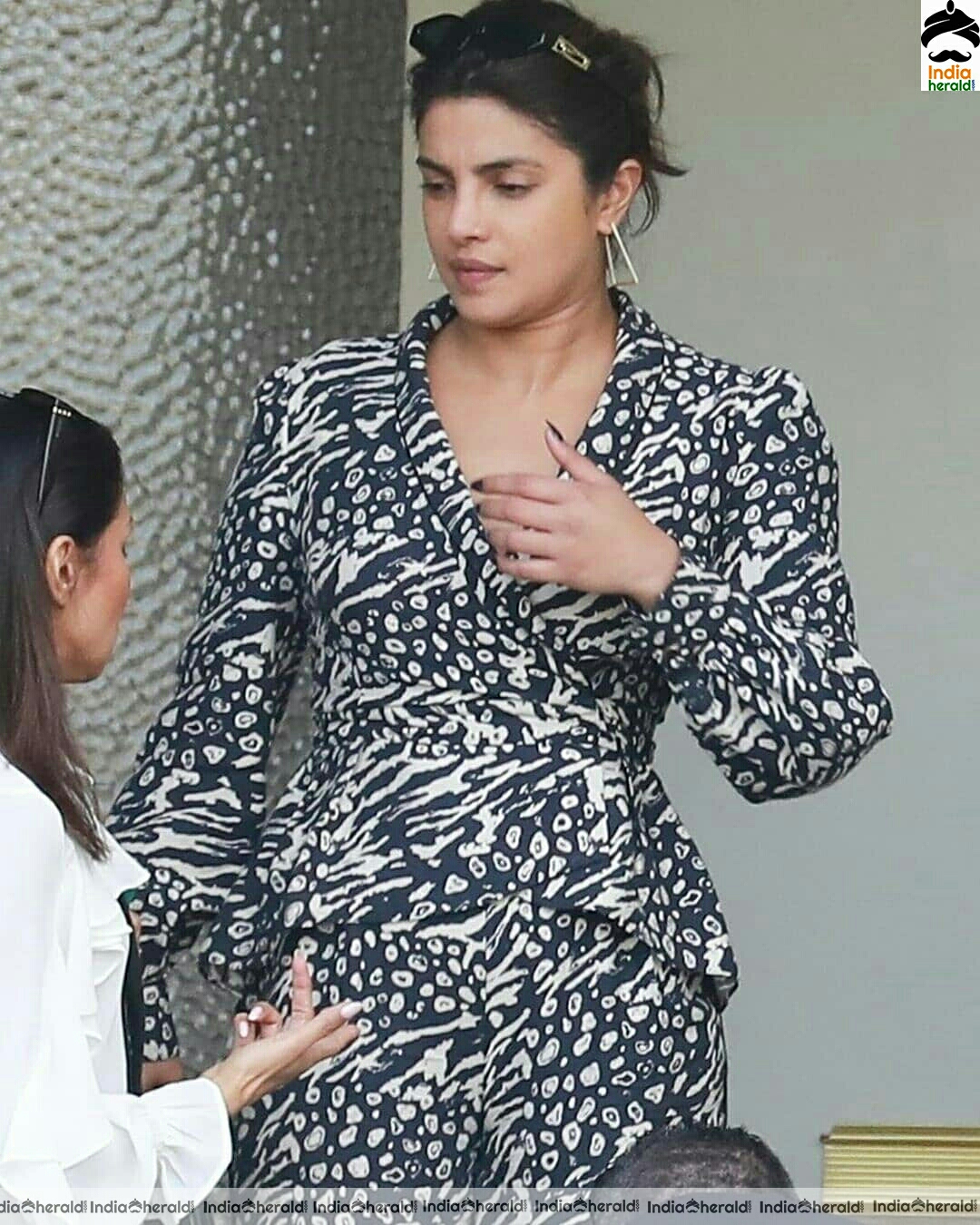 Priyanka Chopra spotted outside studios without makeup