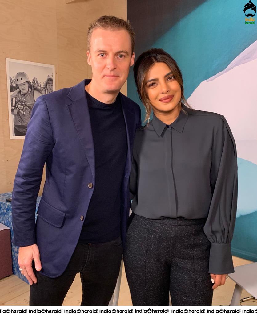 Priyanka Chopra Unseen Photos Collection Set 2