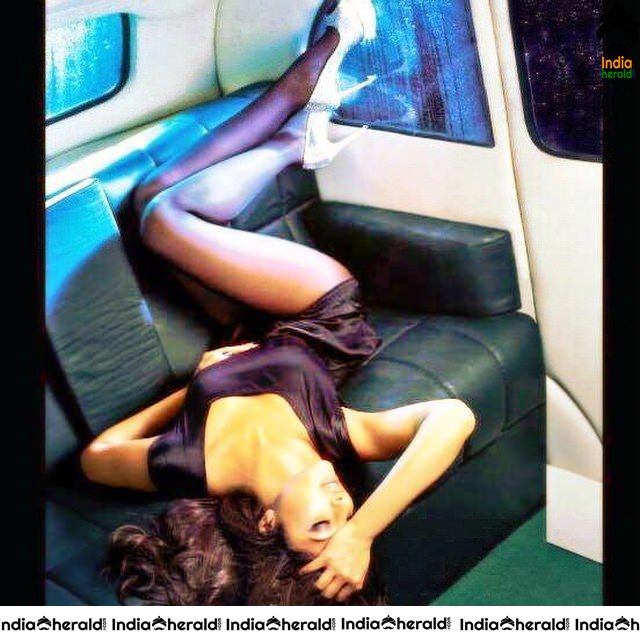 Priyanka Chopra Unseen Photos Collection Set 2