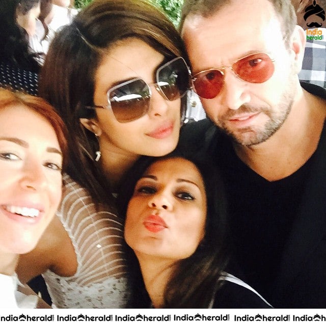 Priyanka Chopra Unseen Photos Collection Set 2