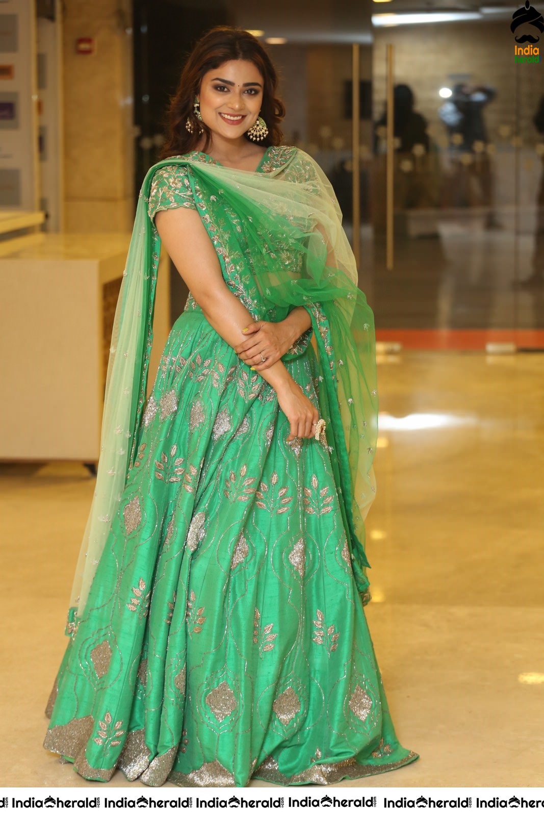 Priyanka Sharma Latest Photos in Green Attire Set 1