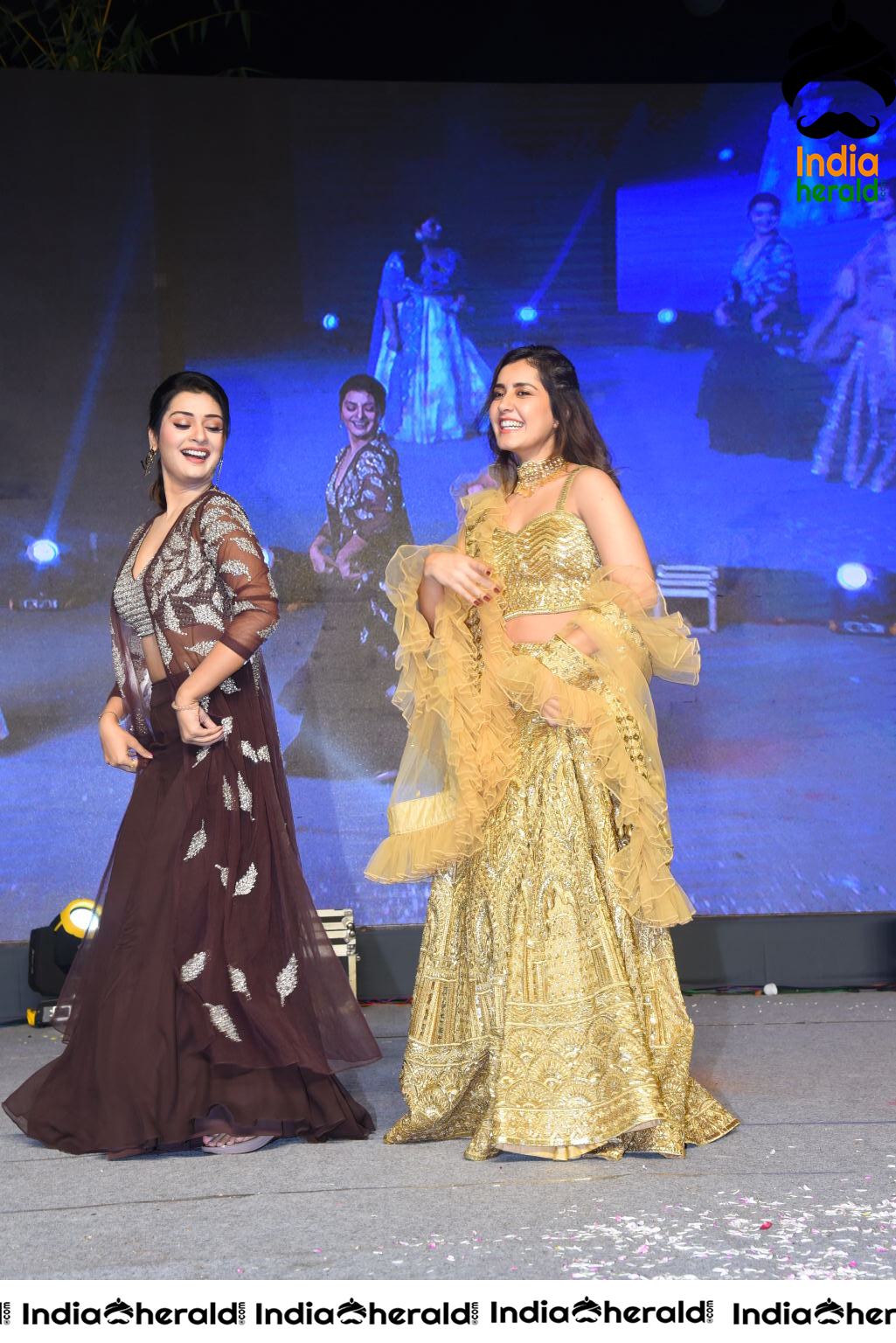 Raashi Khanna and Payal Rajput show their Sexy Waist and Dance on Stage Set 1