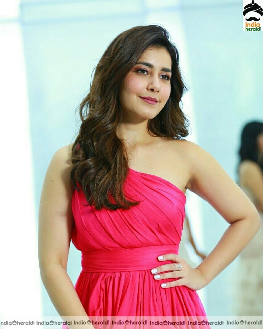 Raashi Khanna Hot Pink Dress Photos