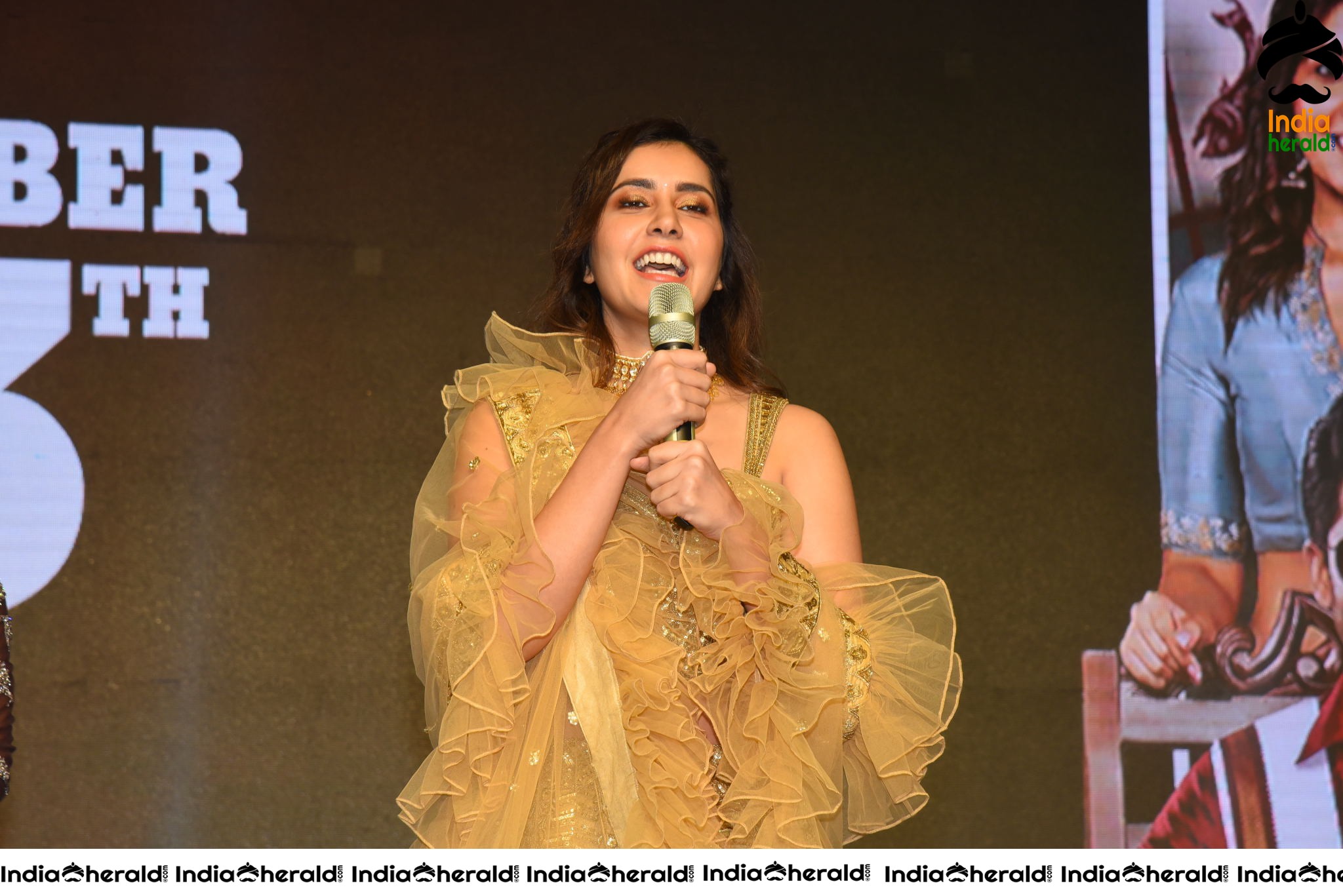 Raashi Khanna Hot Speech during Venky Mama Pre Release Event Set 2