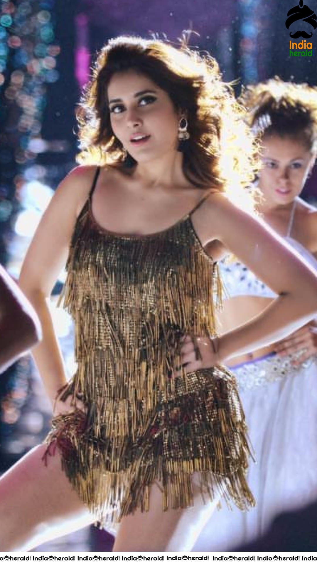 Raashi Khanna Latest Hot Photos Collection Set 3