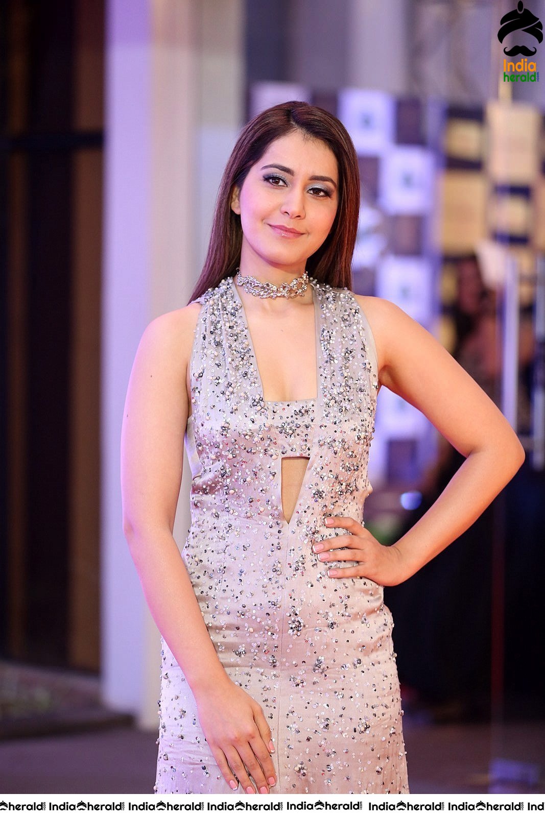 Raashi Khanna Latest Hot Photos in Glittering Gown Set 2