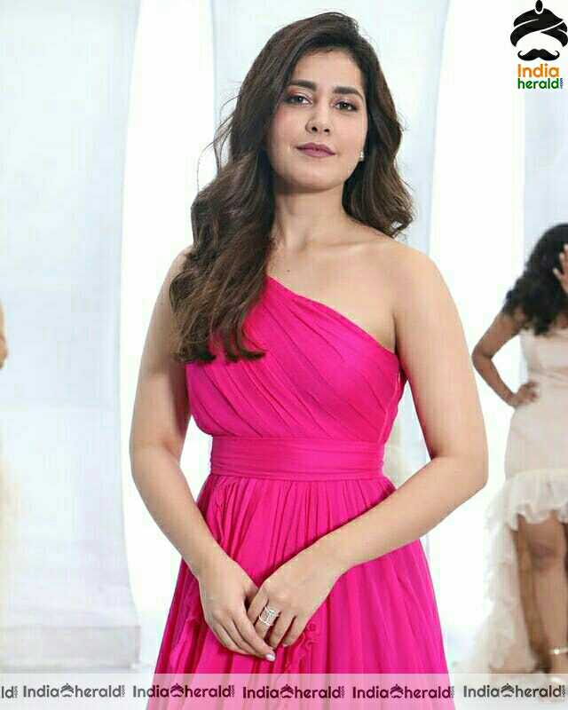 Raashi Khanna Latest Pink Dress Stills