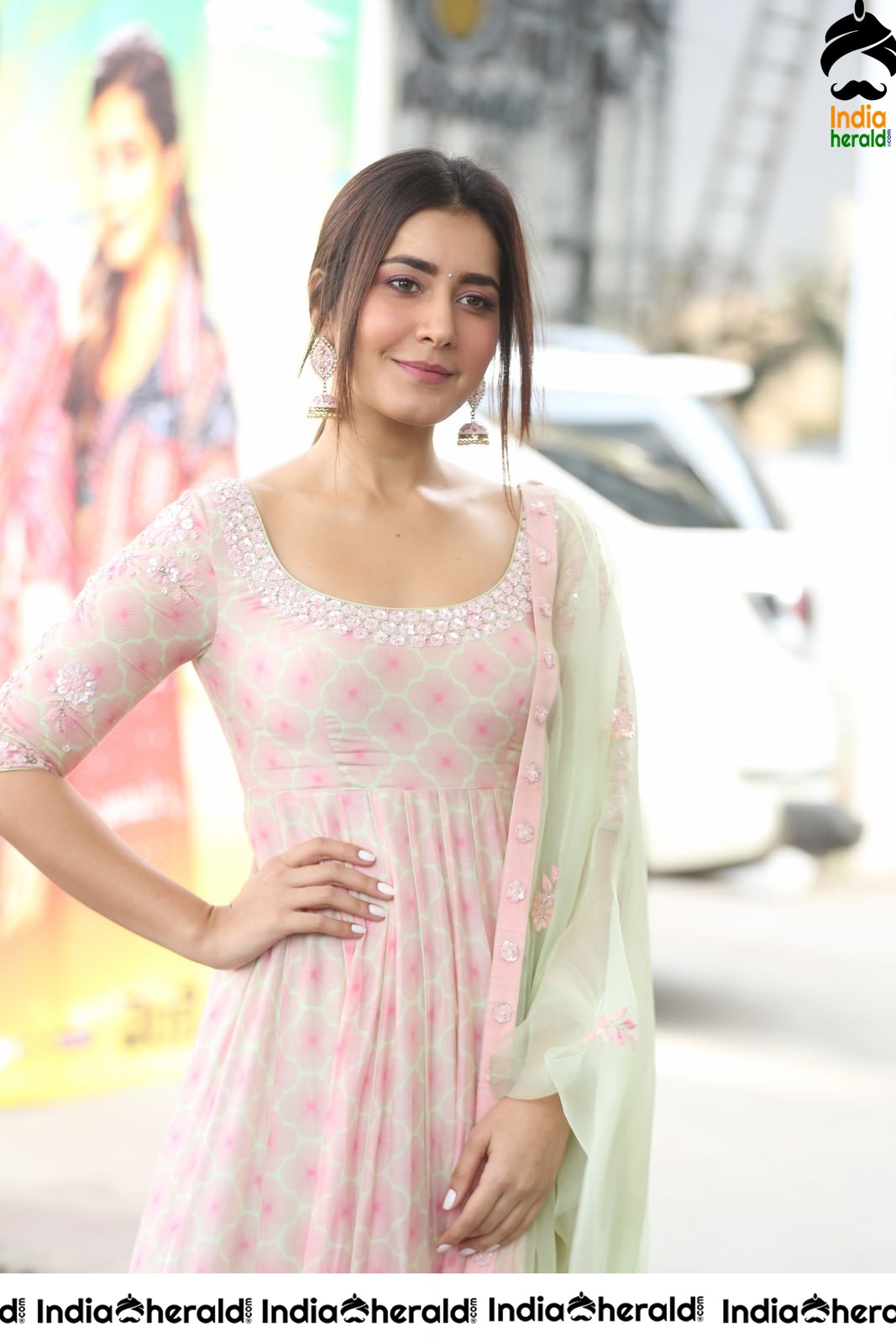 Raashi Khanna Looking Angelic in White Set 1