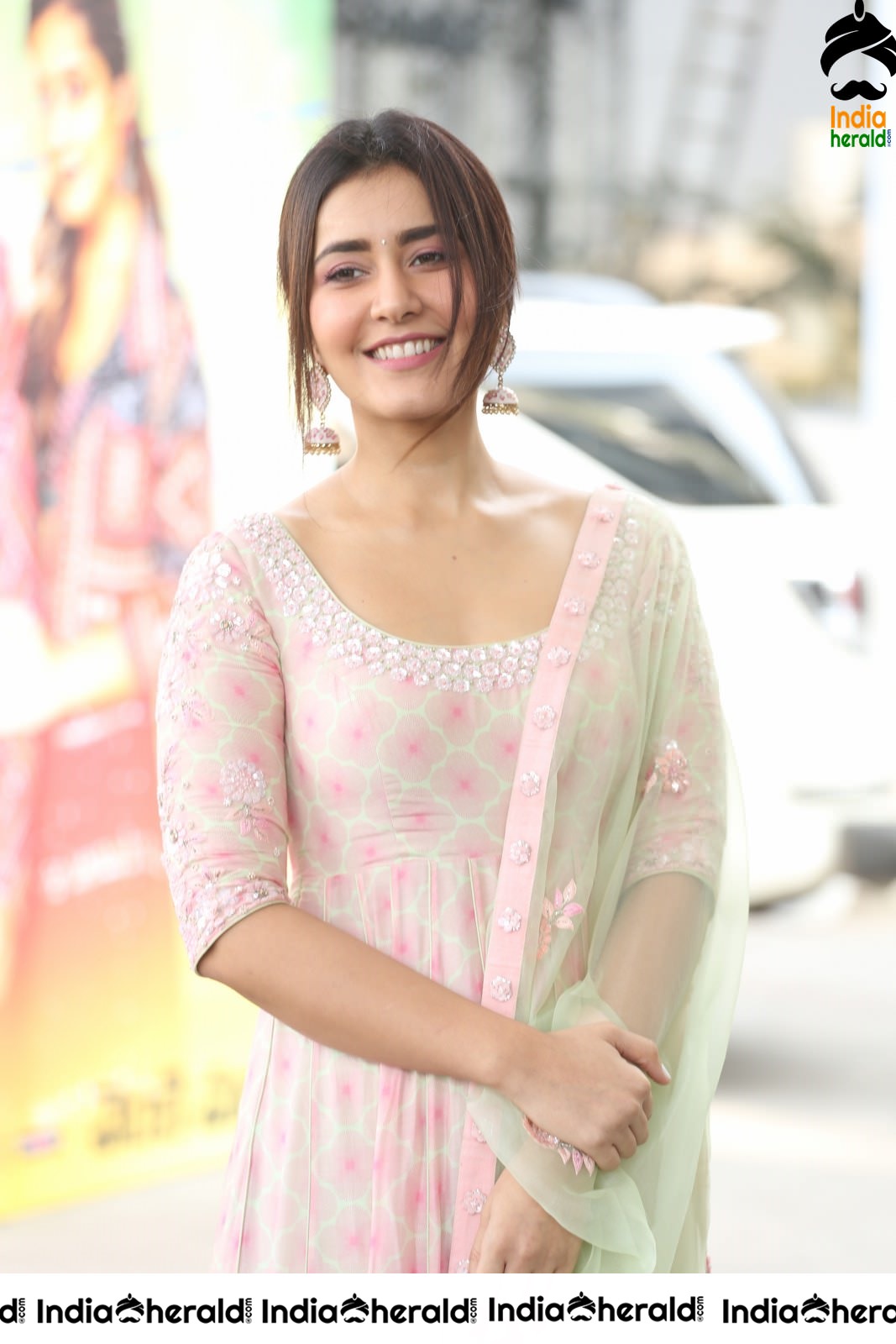 Raashi Khanna Looking Angelic in White Set 1