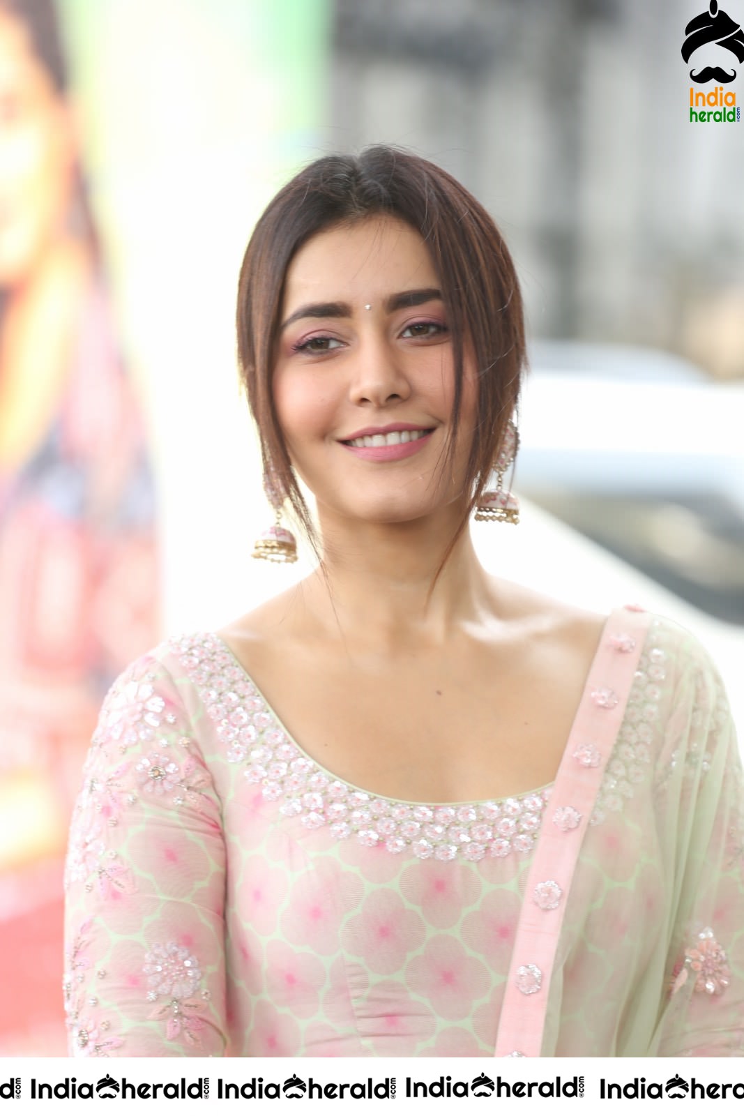 Raashi Khanna Looking Angelic in White Set 1