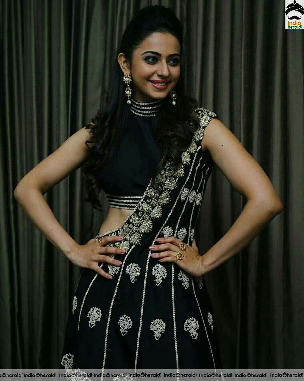 Rakul Preet Cute And Hot Stills