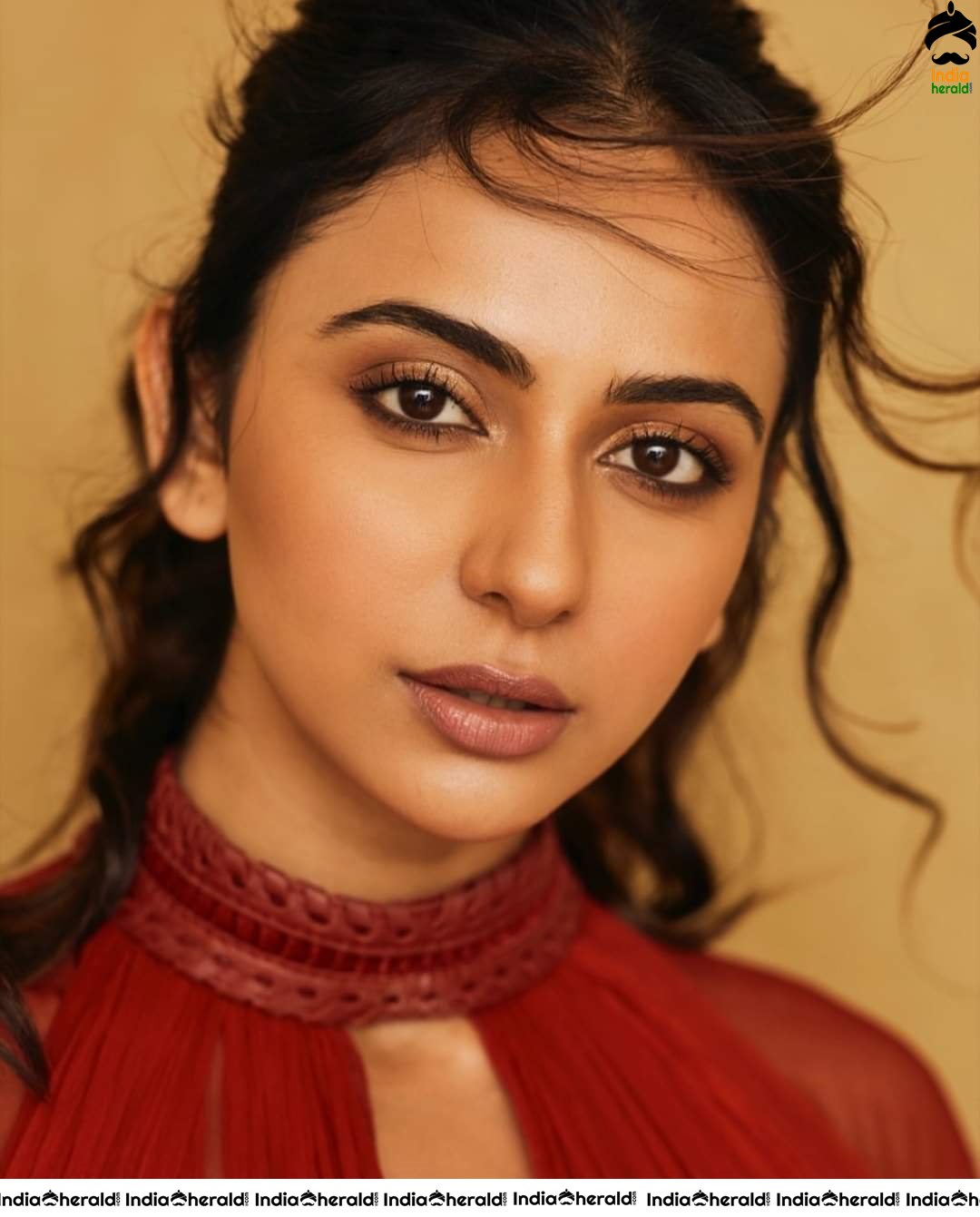Rakul Preet Hottest Exposing Photos Collection to bring your Lustful Desires Set 2