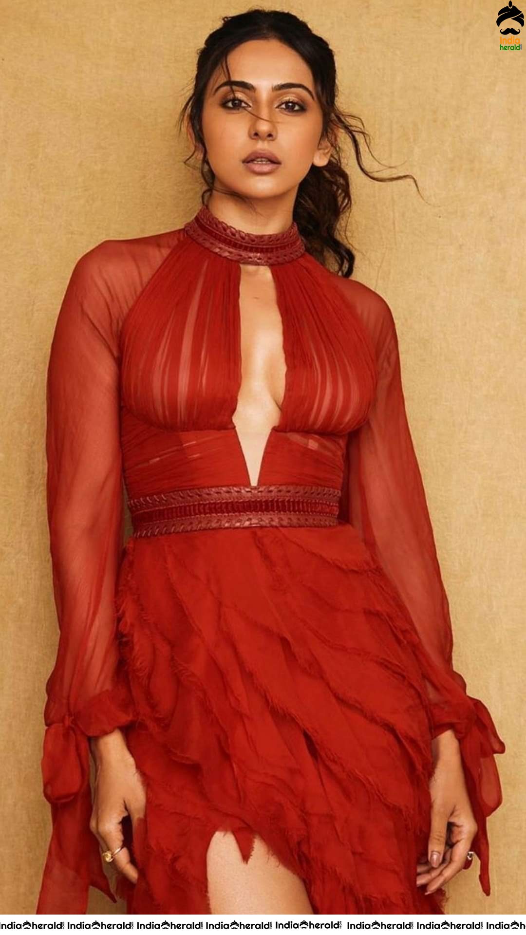 Rakul Preet Hottest Exposing Photos Collection to bring your Lustful Desires Set 2